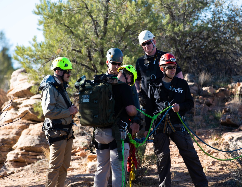 On the line, rescue training with ropes