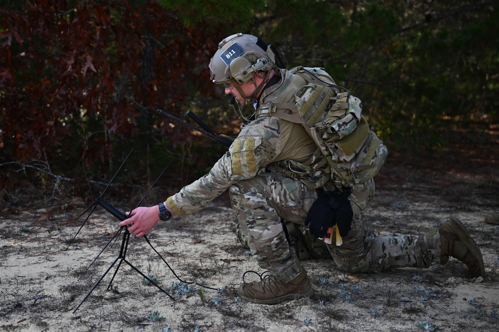 Special Tactics hones tactical, command and control skills during humanitarian relief simulation