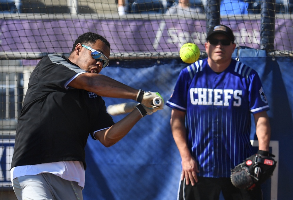 Dragons participate in Chiefs vs. Eagles softball game
