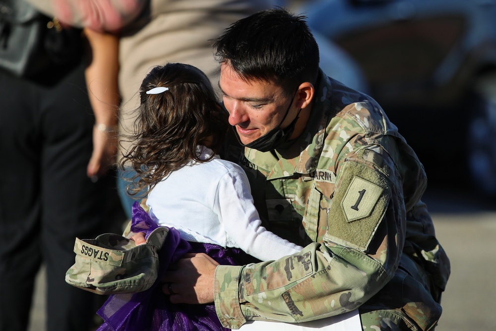 Alpha Detachment, 9th Financial Management Support Unit, 1st Special Troops Battalion, 1st Sustainment Brigade