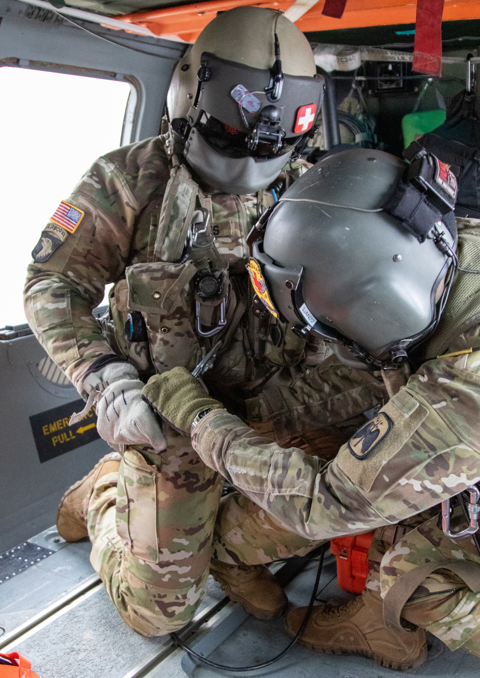 Dvids - Images - Yakima Dustoff Conducts Hoist Training [Image 6 Of 19]