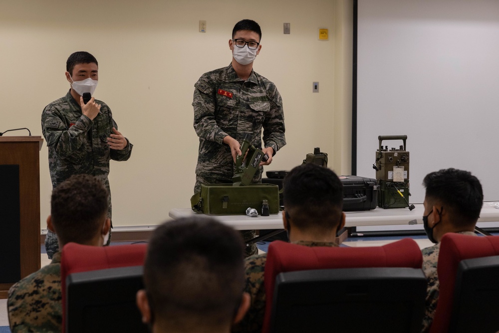 KMEP CBRN Exchange| 3d MLG Marines exchange CBRN cabilities with ROK Marines