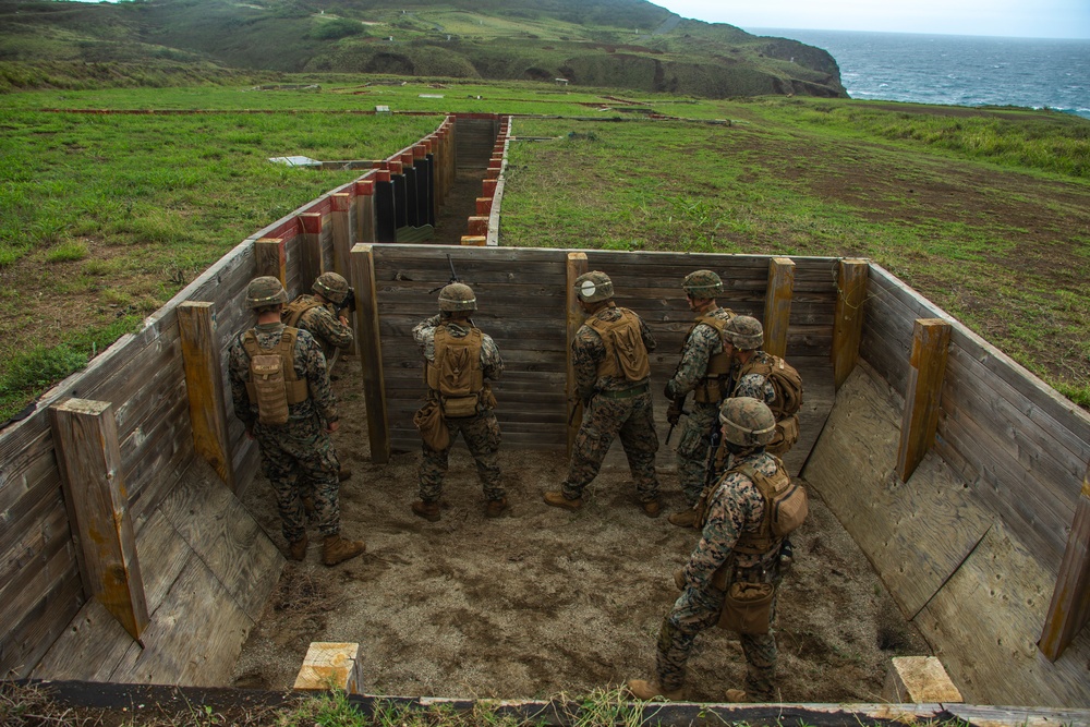 3/3 conducts fire team battle drills