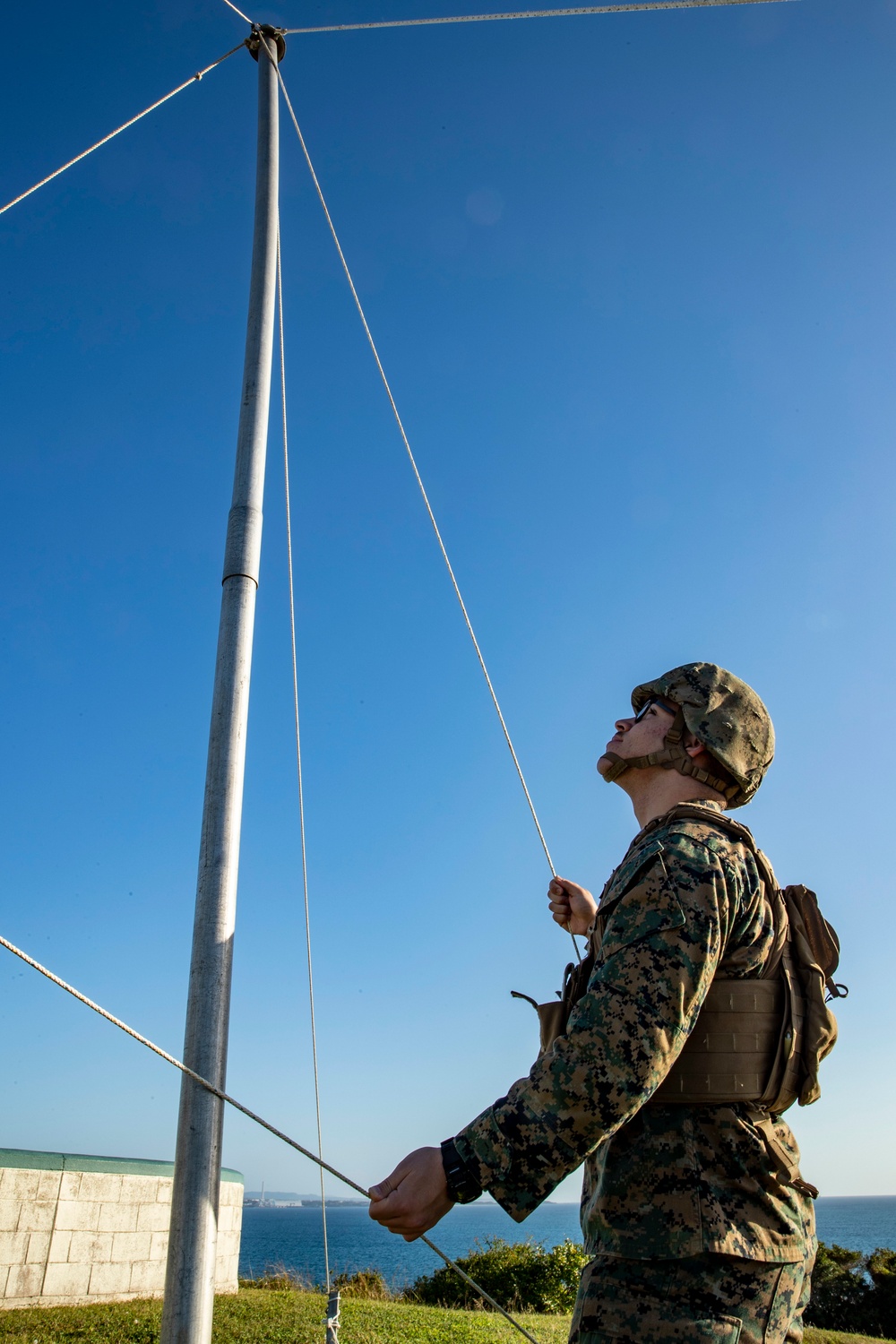 7th Communication Battalion Marines reinforce 3d Marine Expeditionary Brigade at Yama Sakura 81