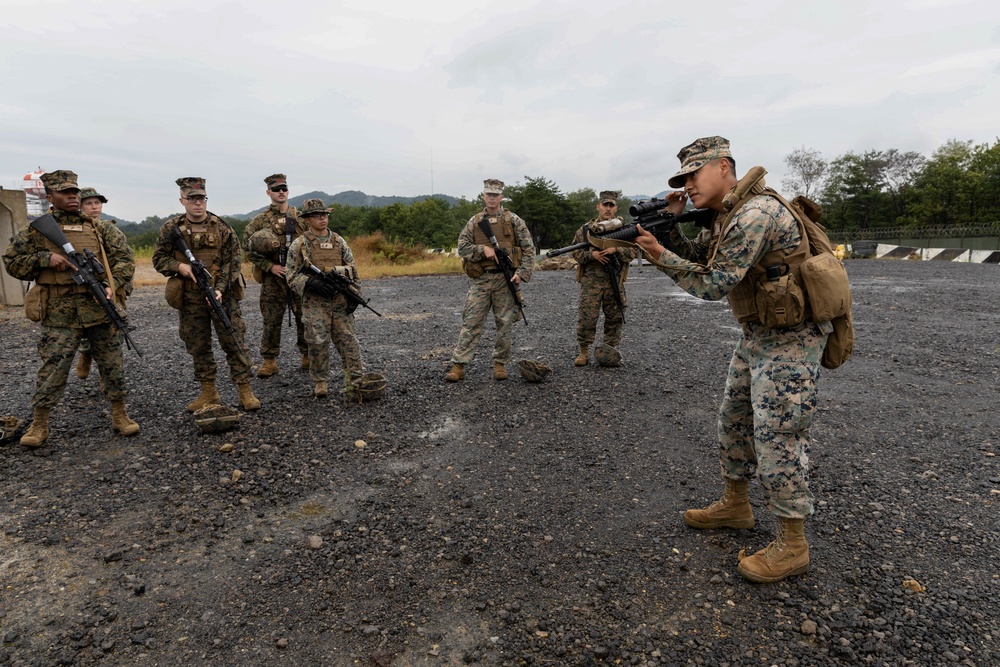 KMEP Grassweek| Marines with 3d Marine Logistics Group prepare for live fire range