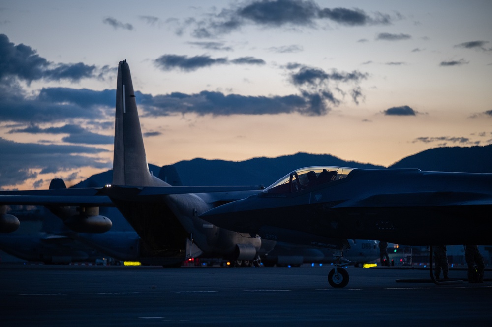 18th LRS FARP Airmen refuel 354th AEW F-35As during Operation Iron Dagger