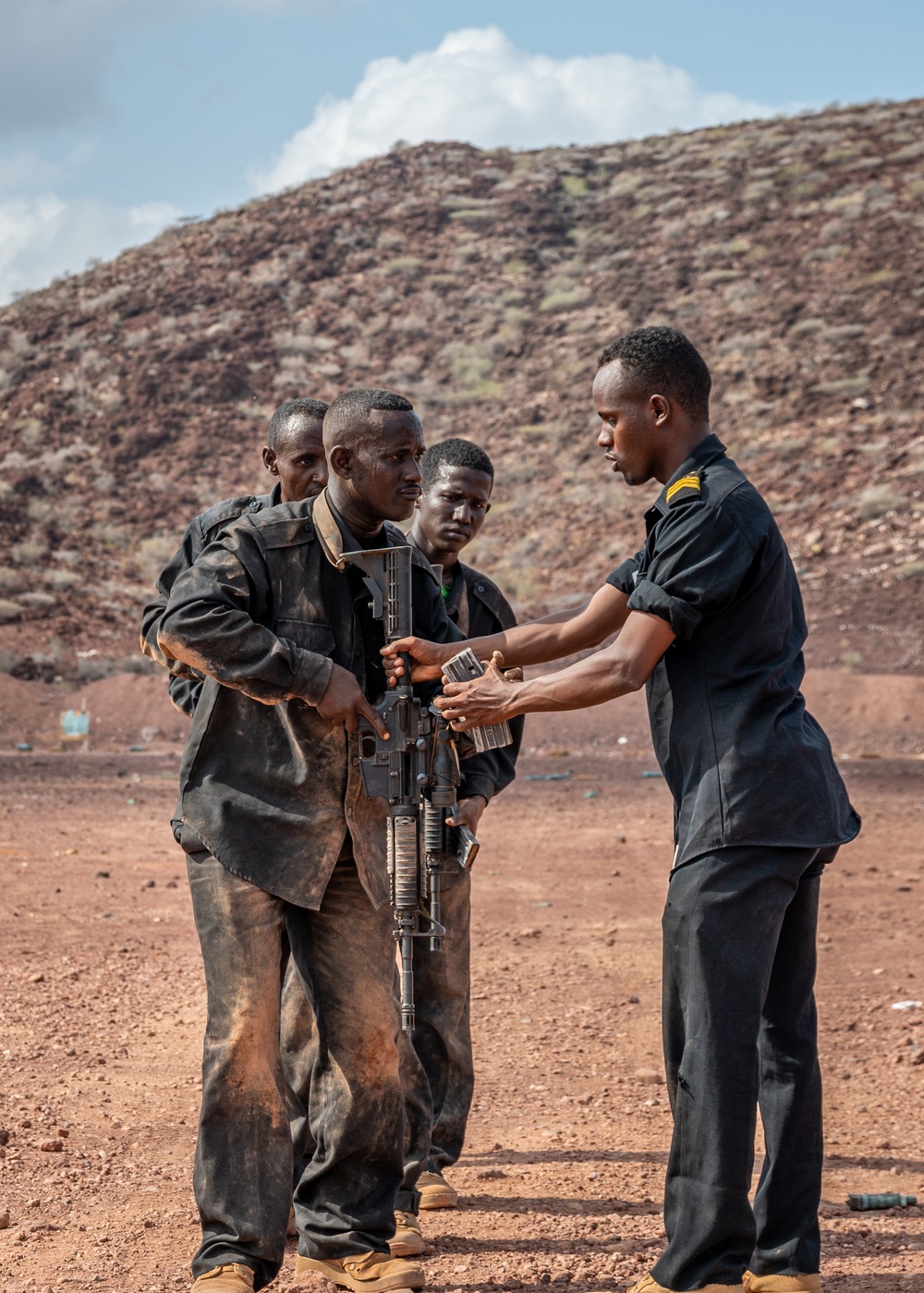 U.S. and Djiboutian soldiers train together