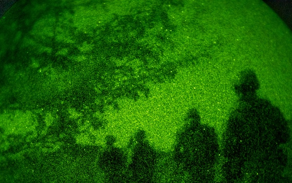 U.S. service members train in French Desert Commando Course in Africa