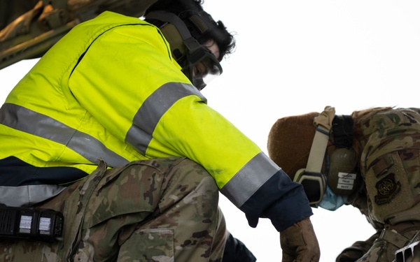 726th AMS, 37th AS conduct ERO training