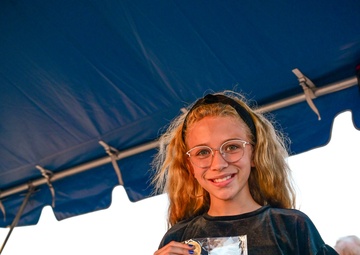 Fort Jackson celebrates joy of the season during tree lighting