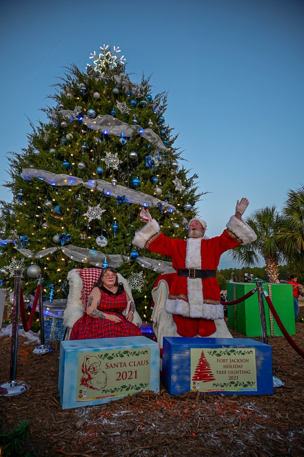 Fort Jackson celebrates joy of the season during tree lighting