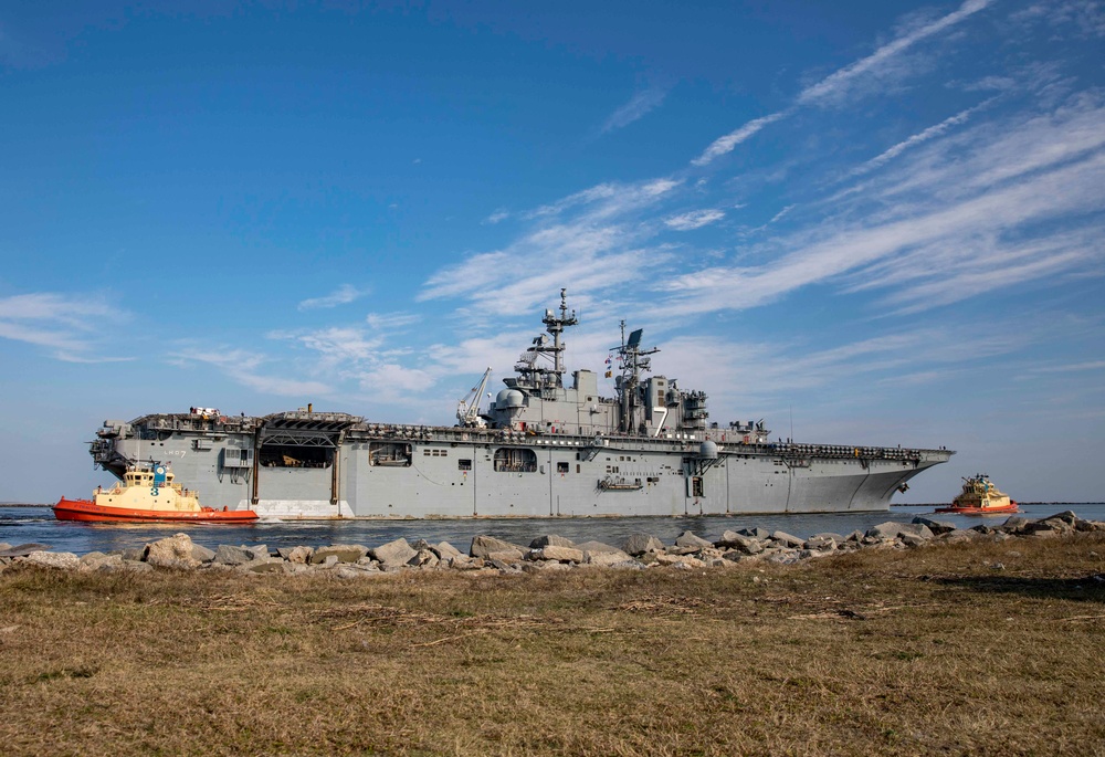 USS Iwo Jima Departure