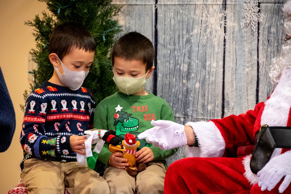 NSAW Cookies with Santa 2021