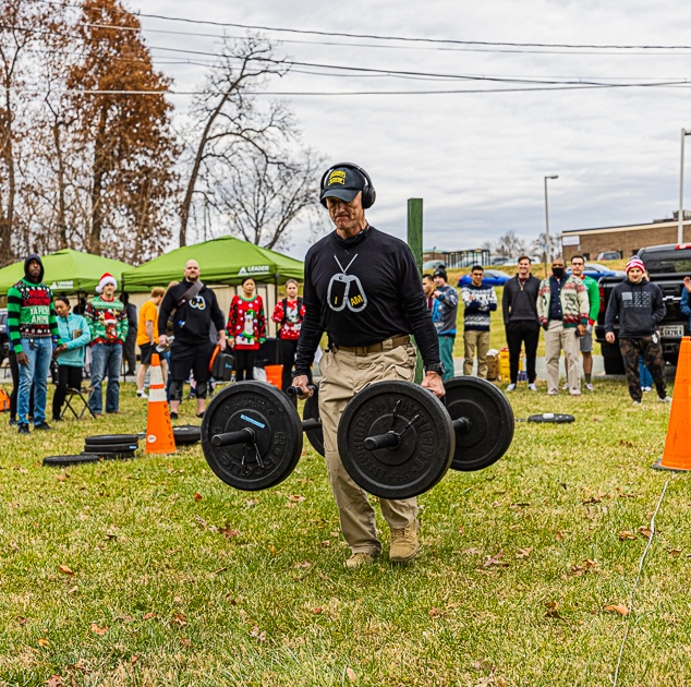 WRAIR Strongman and Stronwoman Competition