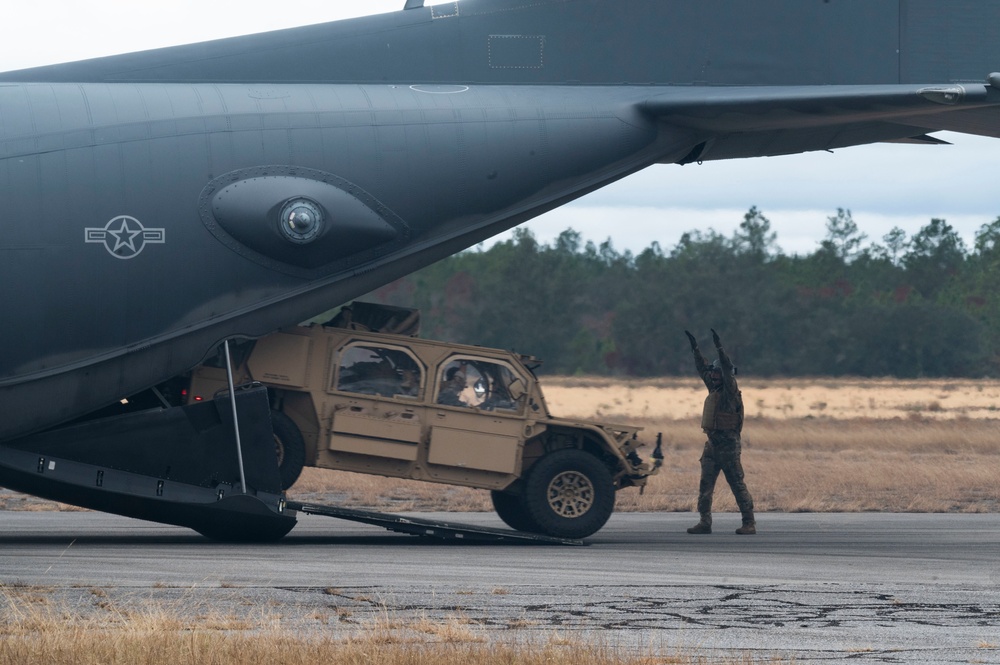 Special Tactics hones tactical, command and control skills during humanitarian relief simulation