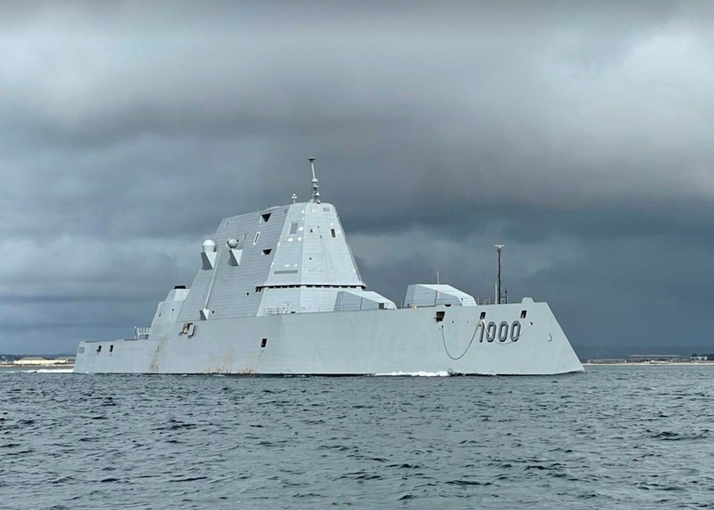 Zumwalt Returns to San Diego