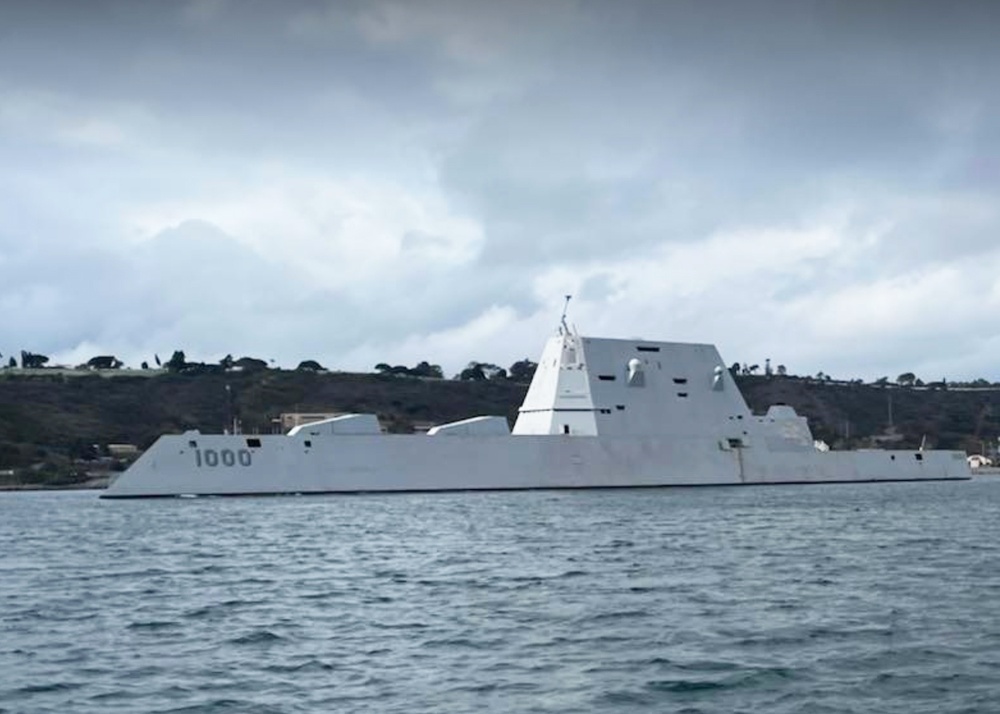 DVIDS - Images - Zumwalt Returns To San Diego [Image 3 Of 4]