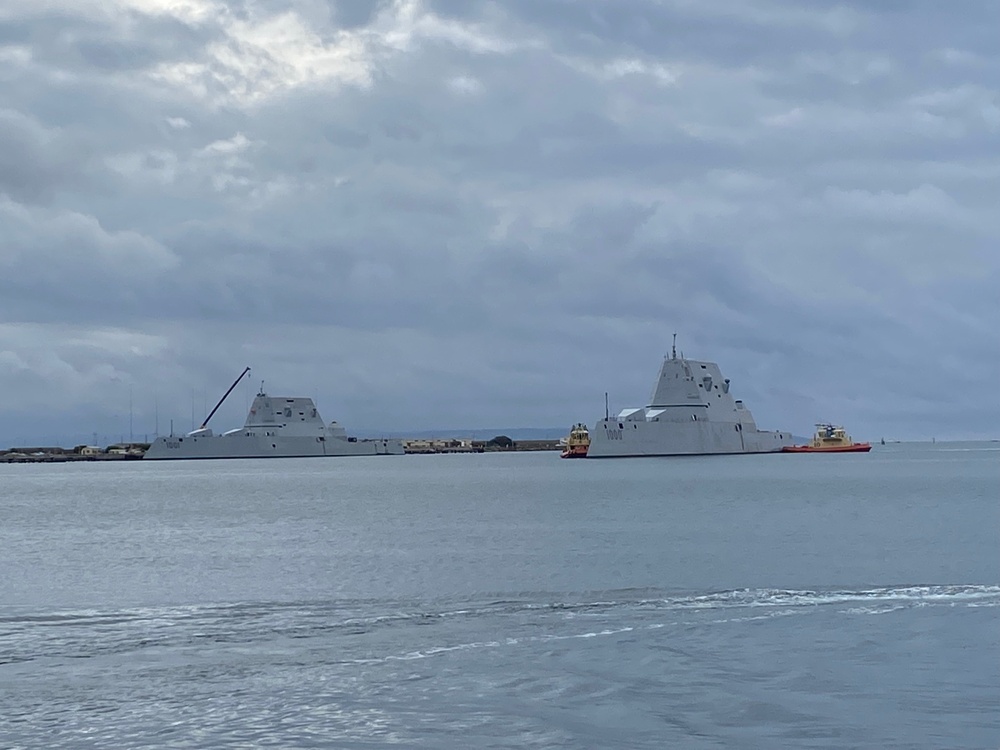 Zumwalt Returns to San Diego