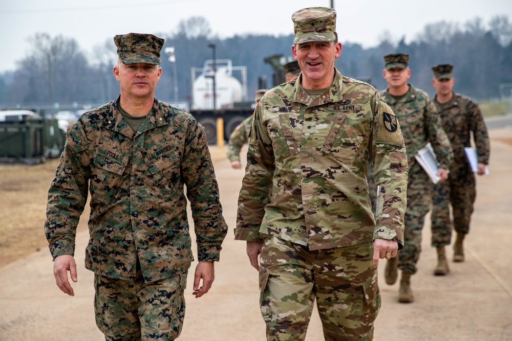 Oncoming Commanding General of TF Pickett visits TF Quantico
