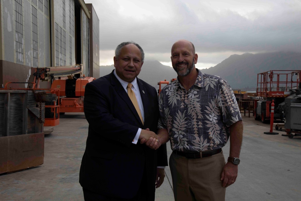 Secretary of the Navy Visits Marine Corps Base Hawaii