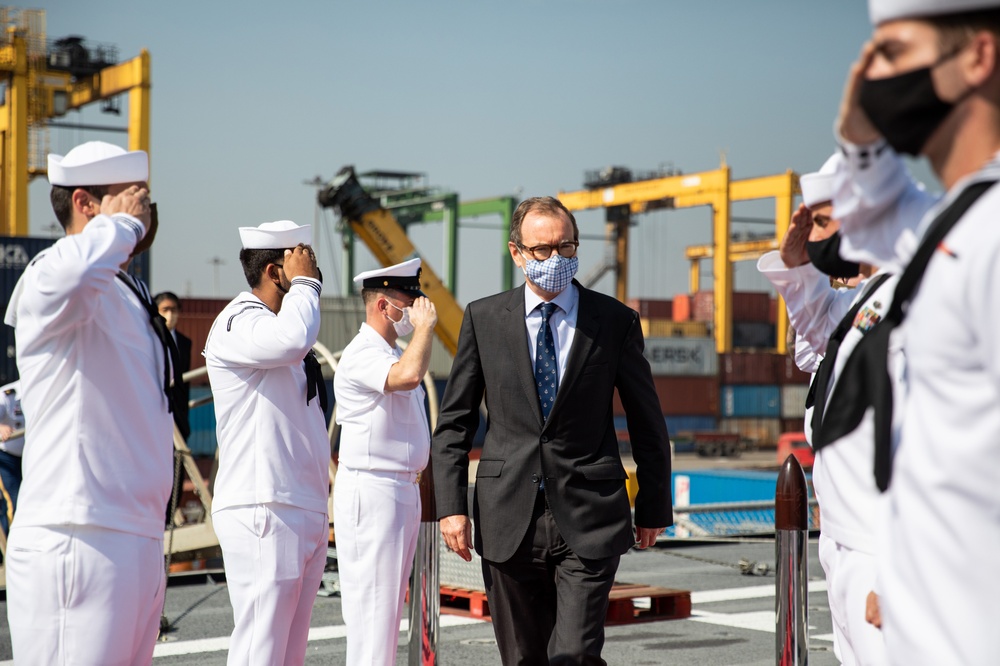 USS Tulsa Hosts Embassy Tour