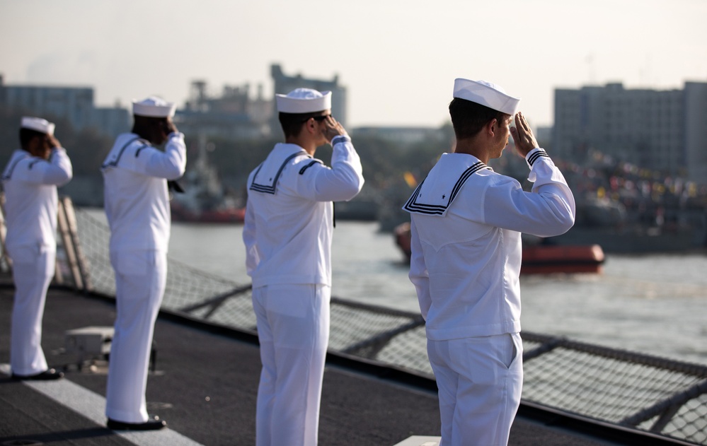 USS Tulsa Departs Chattogram, Bangladesh