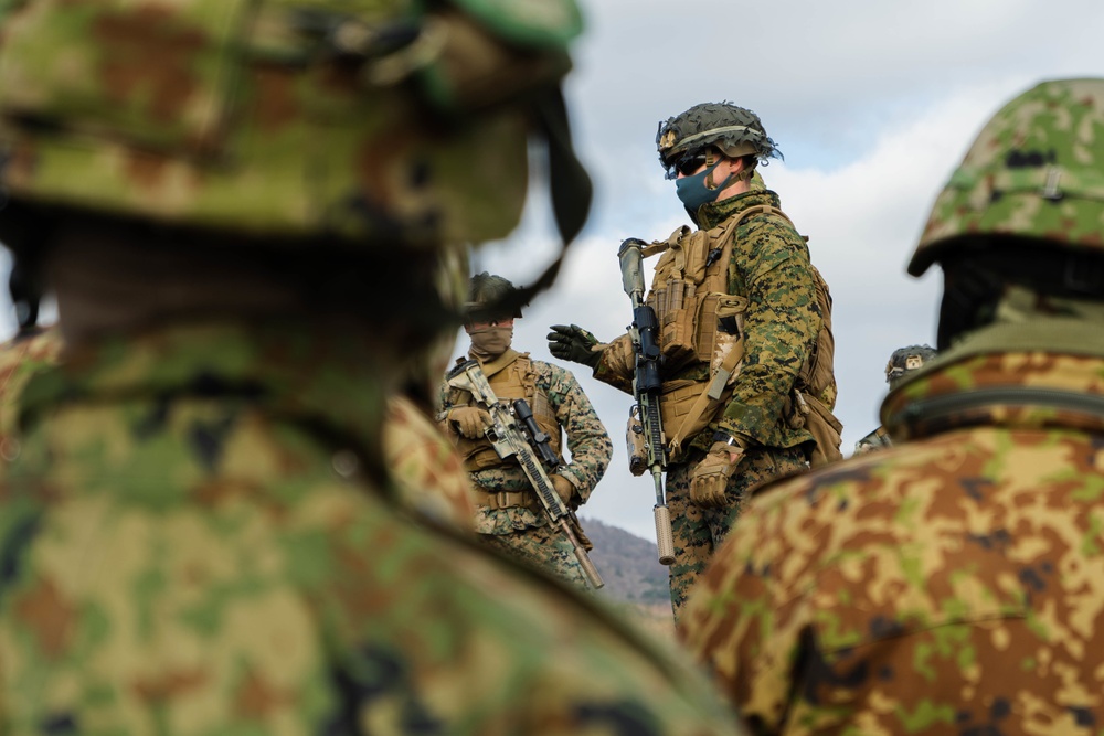 2/8 and JGSDF Bilateral Weapons Exchange