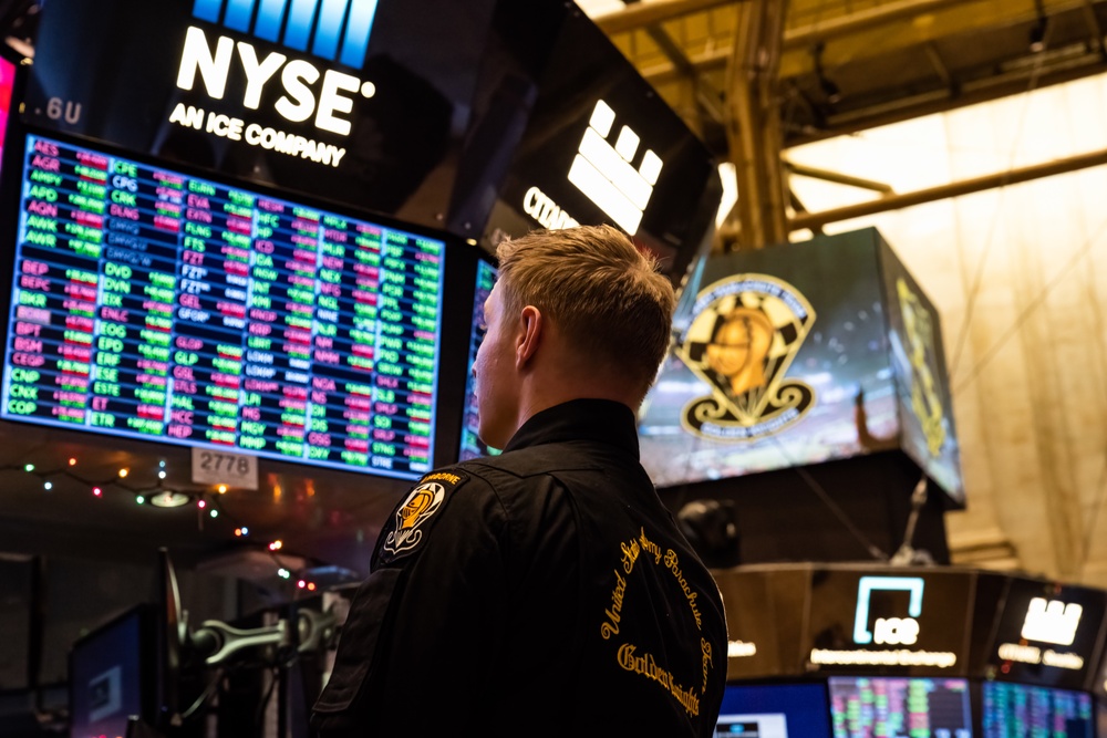 U.S. Army Parachute Team visits the New York Stock Exchange for Closing Bell