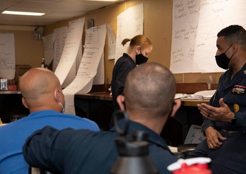 ESX Develops Leaders At Sea