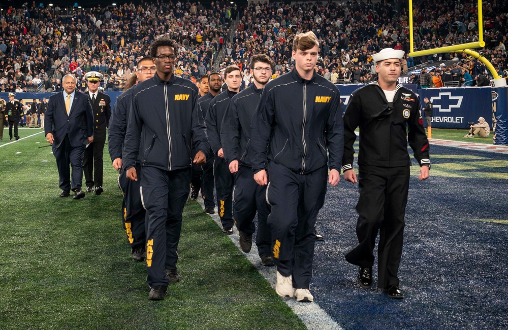 SECNAV enlists future Sailors at Army-Navy Football Game