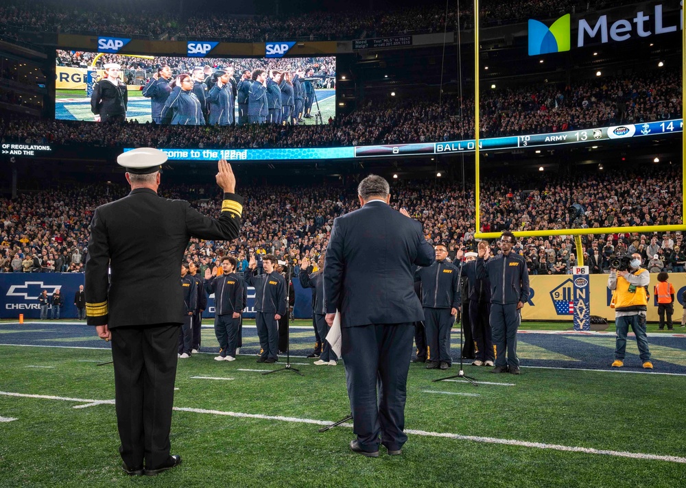 SECNAV enlists future Sailors at Army-Navy Football Game
