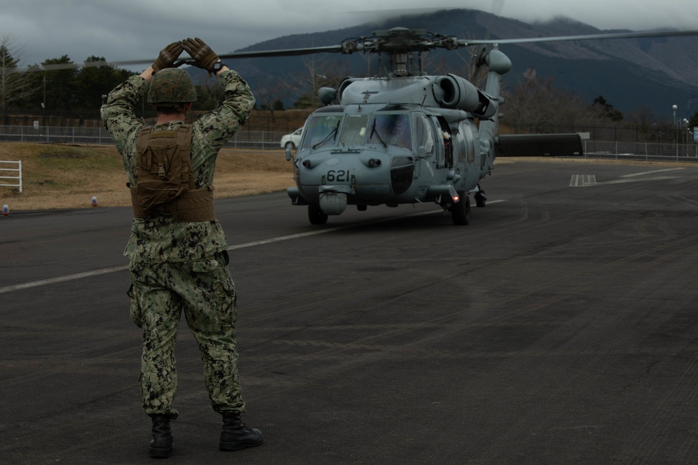 Marines with CLR-3 conduct refueling operations