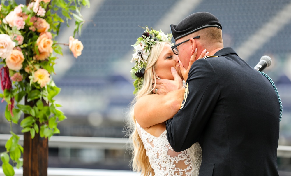 Guardsman and Marine wed at Padres Game