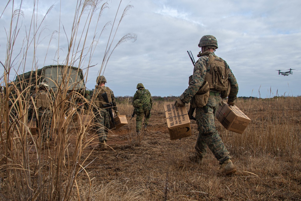 RD21 Marines and JGSDF conduct aerial resupply training