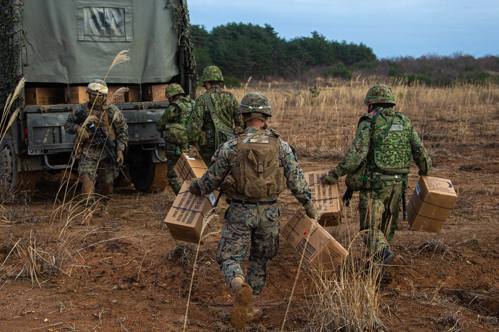 RD21 Marines and JGSDF conduct aerial resupply training