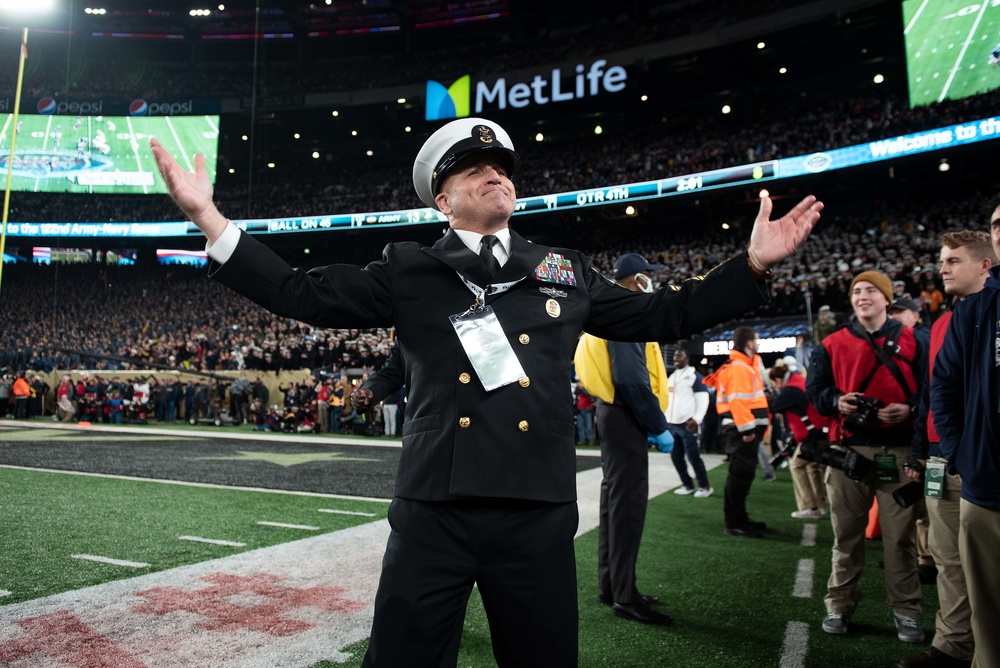 MCPON Russell Smith attends 122nd Army-Navy Game