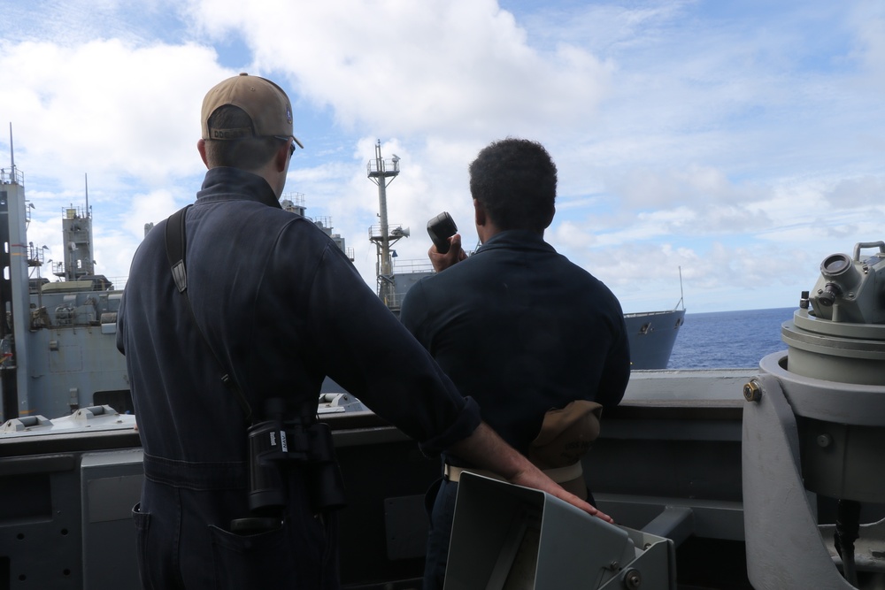 USS Howard Conducts Underway Operations