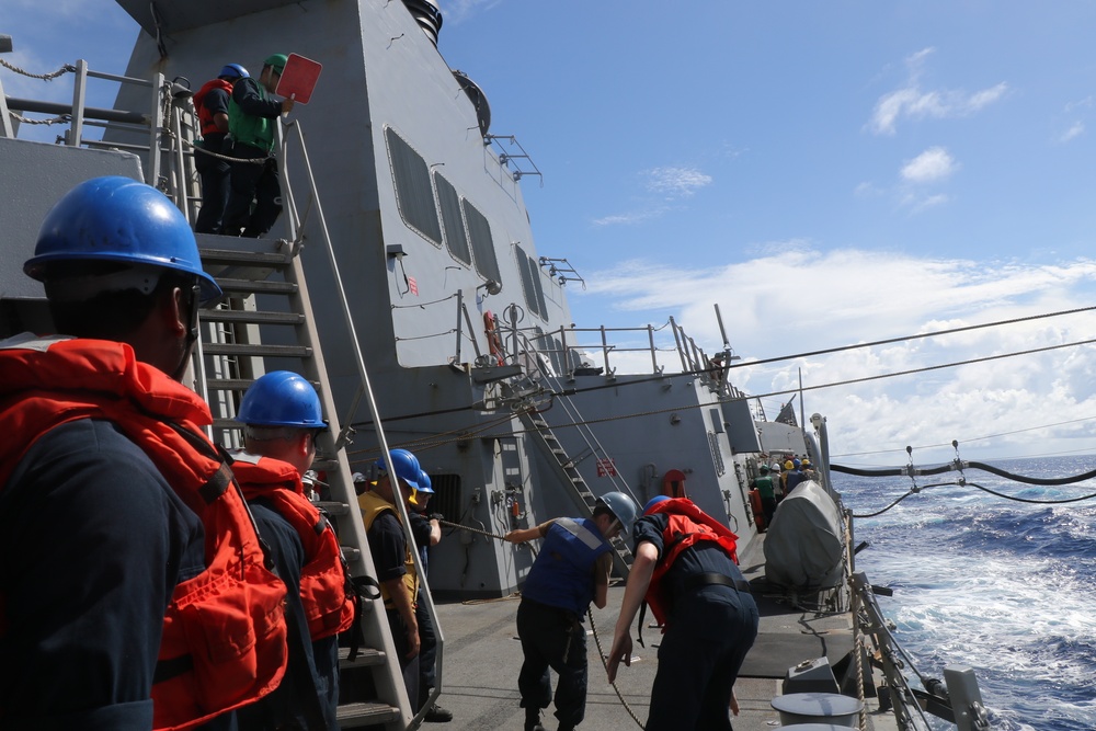 USS Howard Conducts Underway Operations