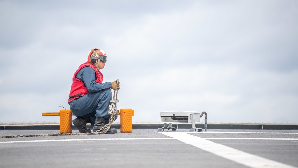 USS Charleston Sailors Conduct Flight Operations