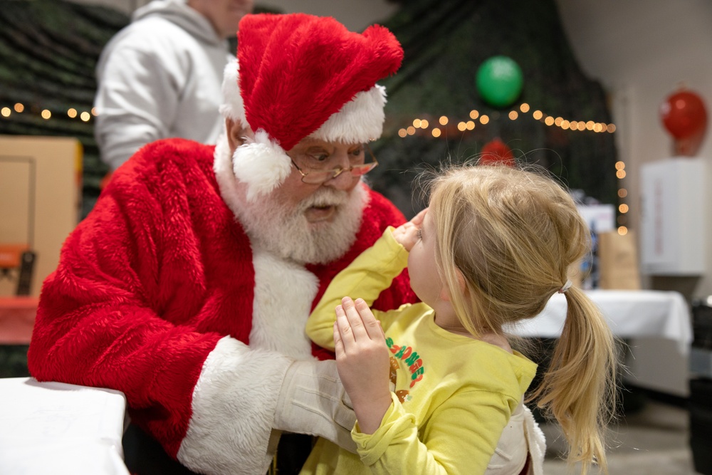 1st ANGLICO Winter Holiday Event