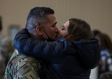 1st Infantry Division Soldiers Return from Operation Inherent Resolve Deployment