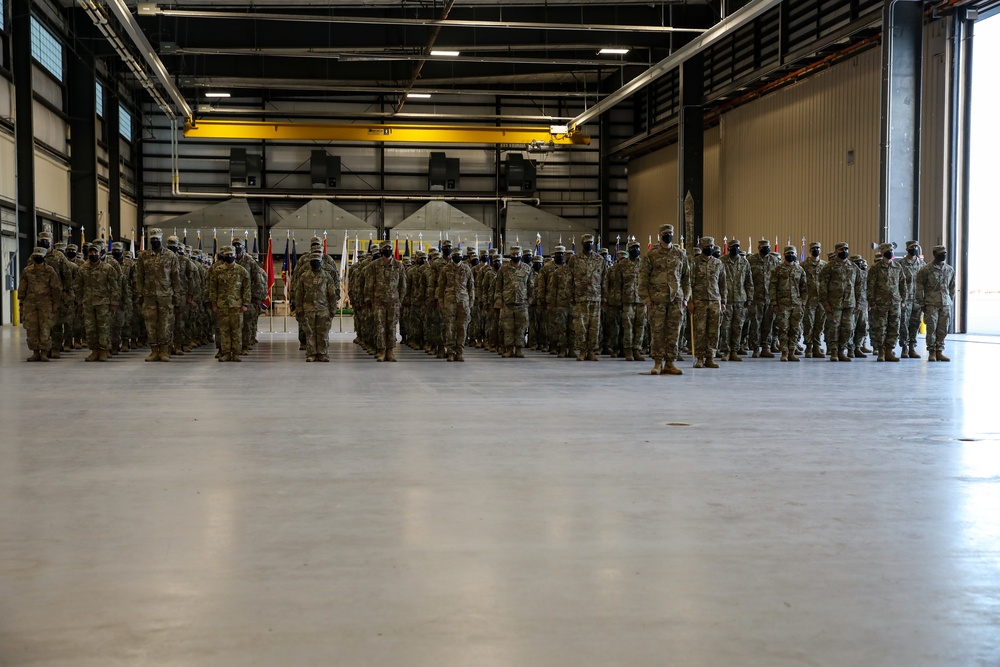 1st Infantry Division Soldiers Return from Operation Inherent Resolve Deployment