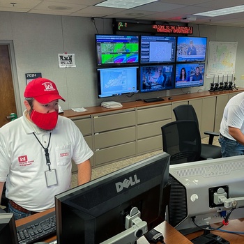 Louisville District staffs Emergency Operations Center to support disaster response