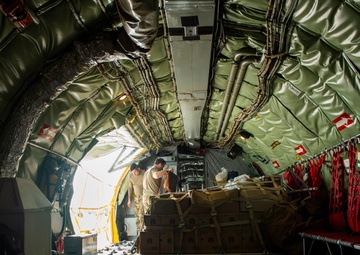 50th ARS Airmen deploy to Al Udeid during the Holidays