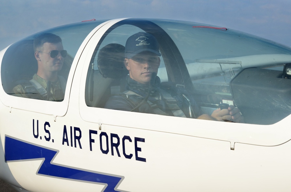 USAFA Glider Operations