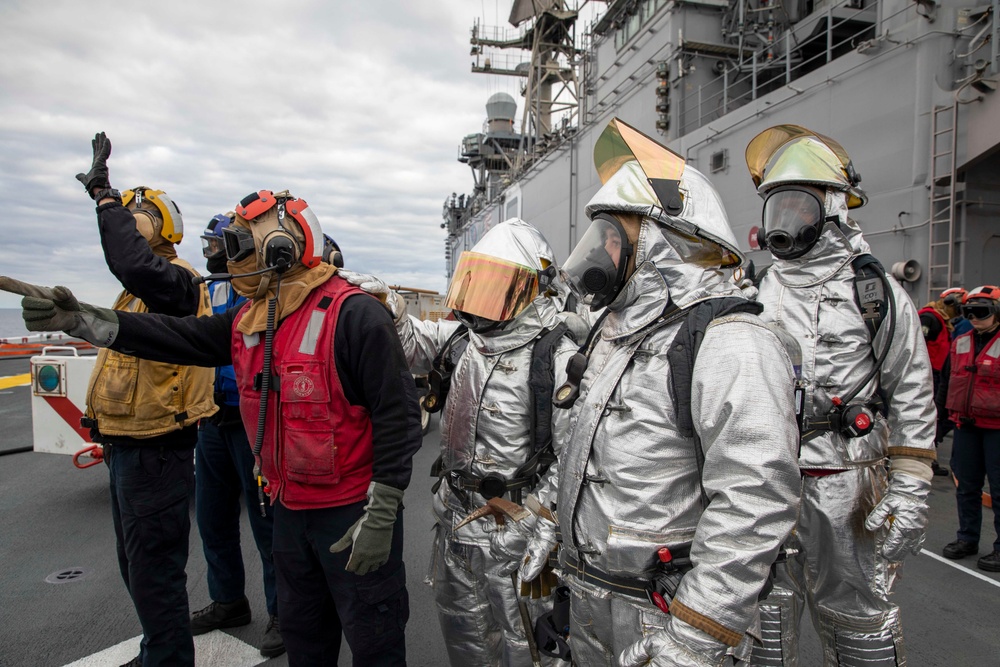 Makin Island Flight Deck Fire Drill