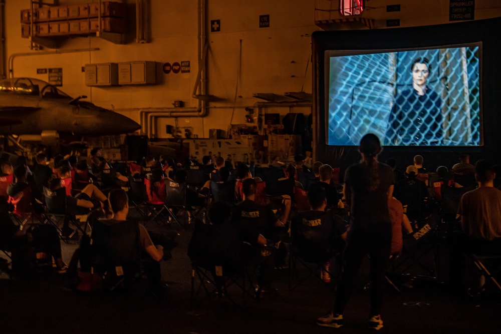 USS Carl Vinson (CVN 70) Sailors Participate in Movie Night