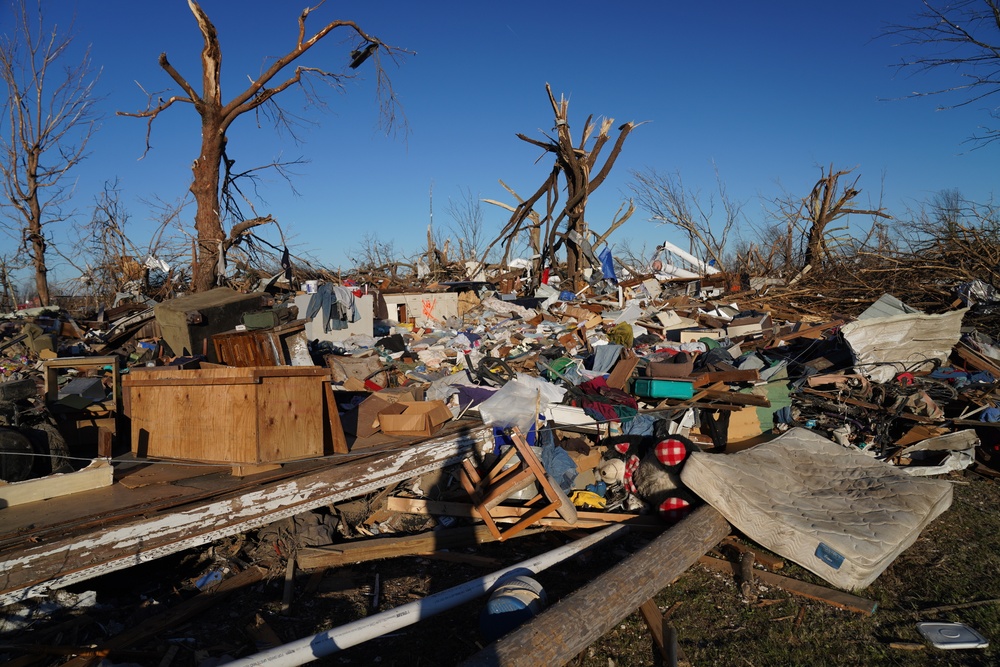 Tornado leaves a path of destruction throughout the Midwest