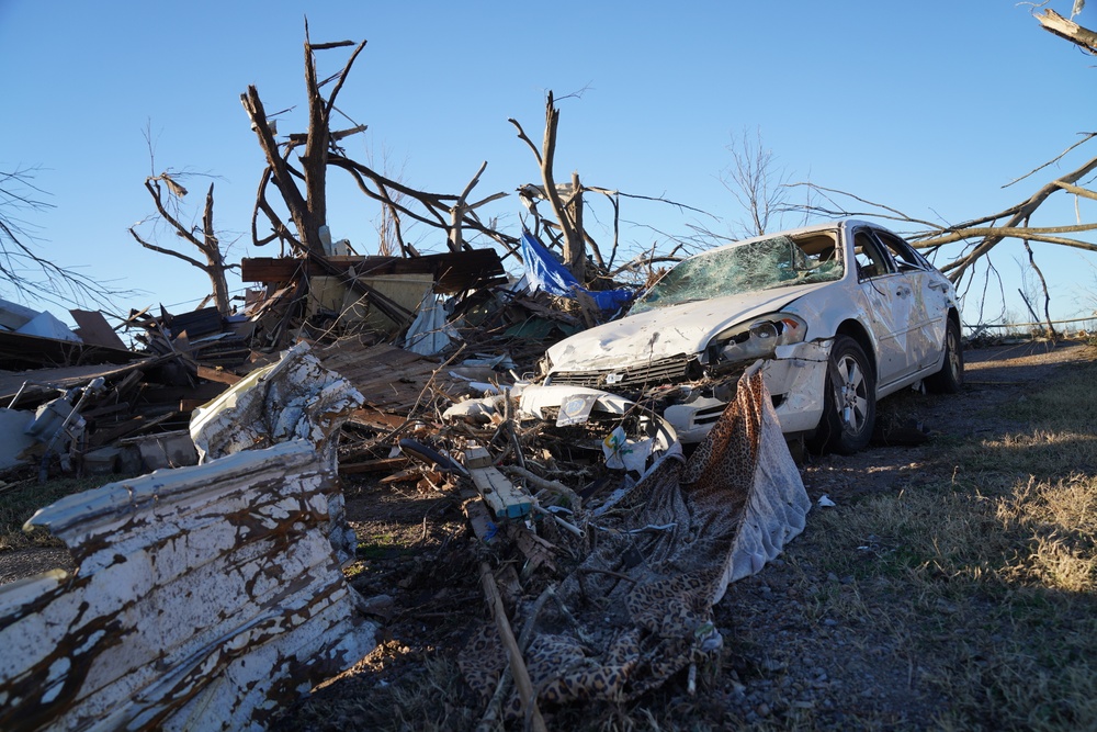 Tornado leaves a path of destruction throughout the Midwest