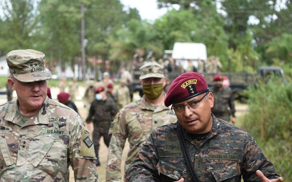 ARNG Key Leader Engagement with Guatemalan leadership